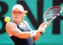 Serena Williams stunned by Aussie Sam Stosur