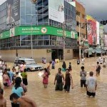 Thailand’s King Bhumibol Declares War Against Massive Flooding