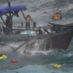 Indonesian Boat with Illegal Immigrants Headed to Australia Sinks