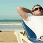 Extremely Generous Boss Gives Employees $7,500 for Vacations