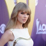 Taylor Swift Replaces Justin Bieber as the Highest Paid Young Celebrity