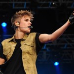  Lawyer in Justin Bieber Case Fights for Anti-paparazzi Law 