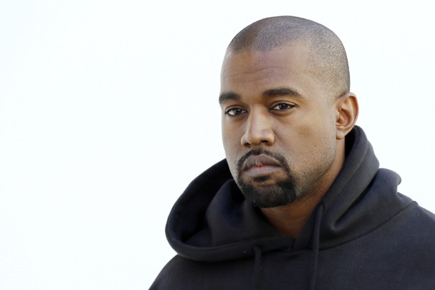 Kanye West Criticizes Wiz Khalifa Through Twitter